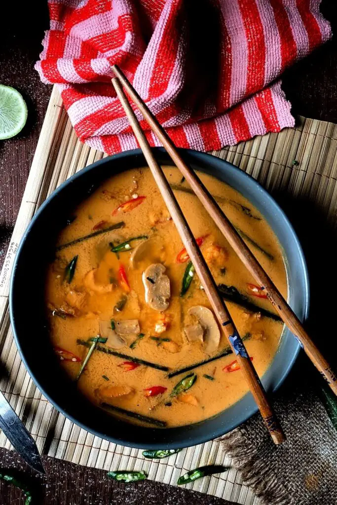 Thai Soup Recipe (with Chicken, Prawns, and Mushrooms)