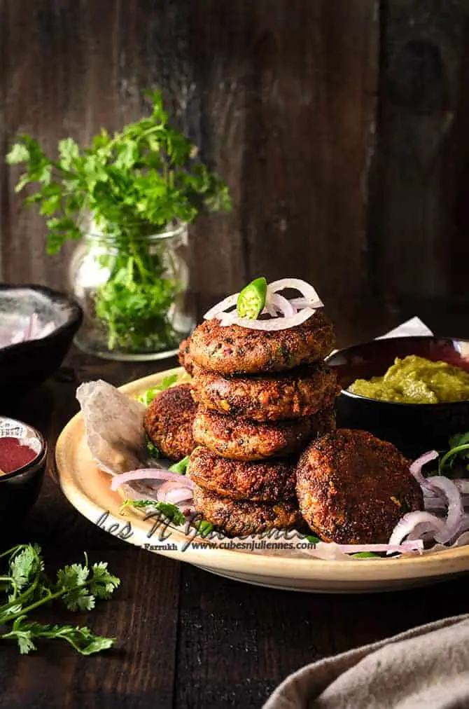 Afghani Chicken Recipes - Afghan Chicken Kabobs (Shami Kebab)