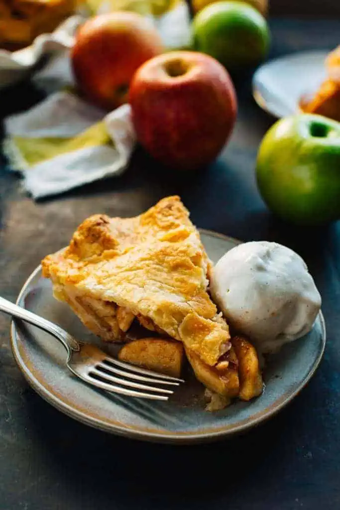 Heavenly Apple Pie