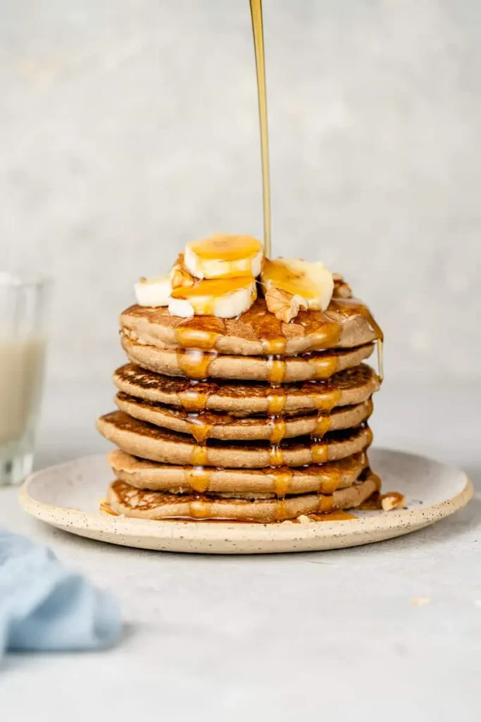 3-ingredient vegan pancakes