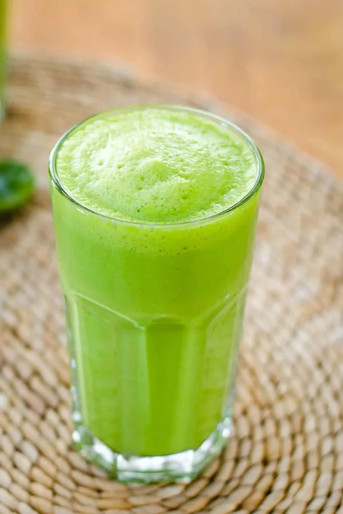 Easy 3-ingredient Green Smoothie Recipe