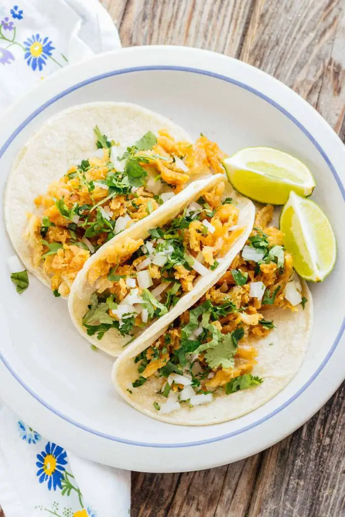 5 Ingredient Easy Chicken Carnitas Tacos