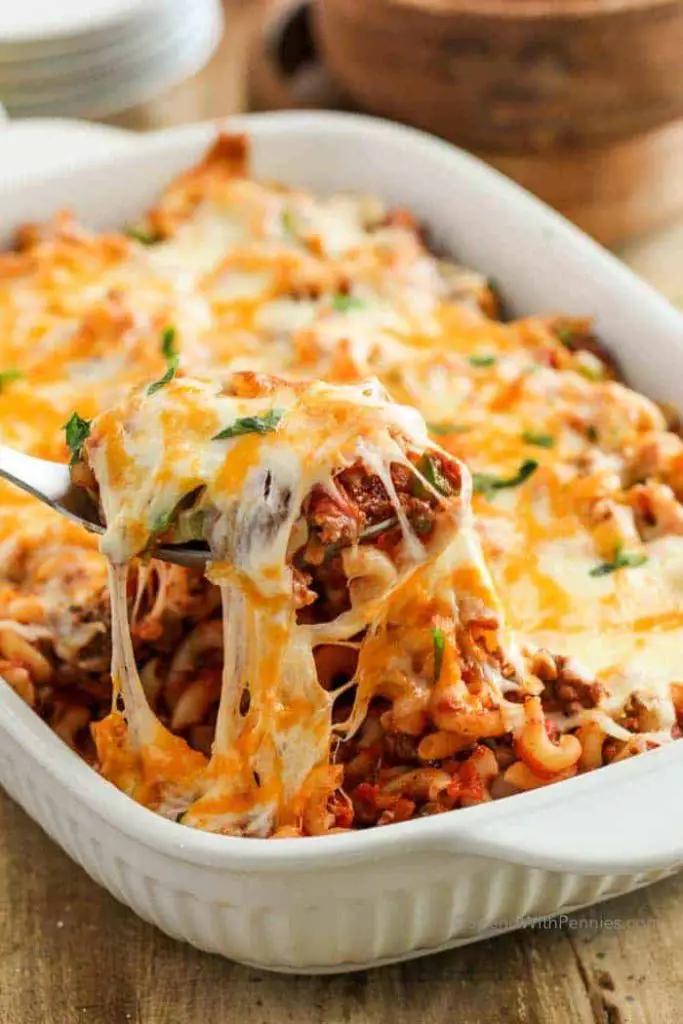 Cheesy Beef & Macaroni Casserole