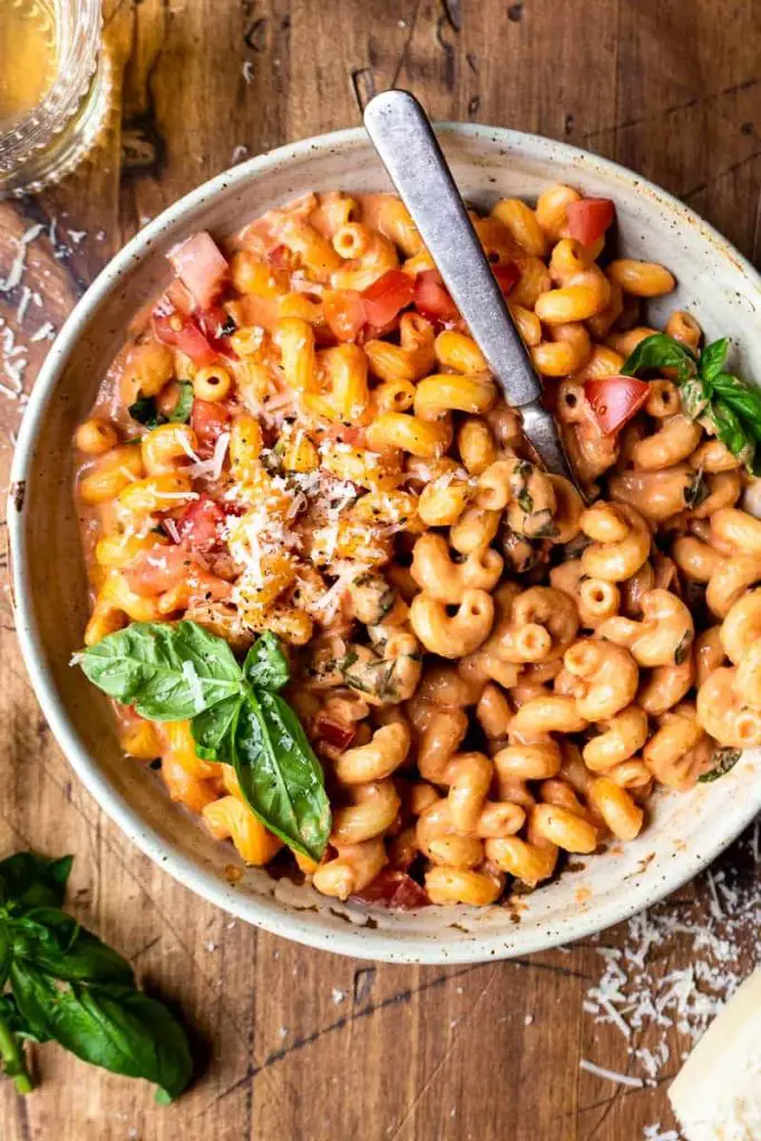 Creamy Tomato Basil Pasta