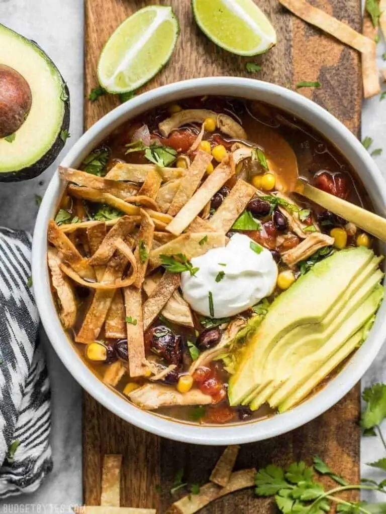 Slow Cooker Chicken Tortilla Soup