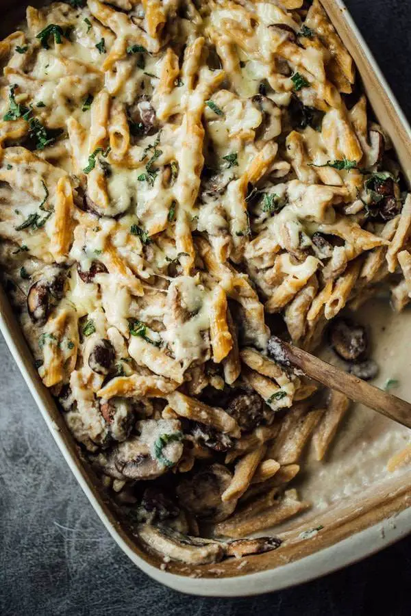 Healthy Mushroom Alfredo Pasta