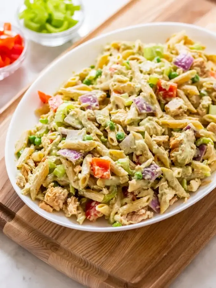 Low-Calorie Tuna Pasta Salad