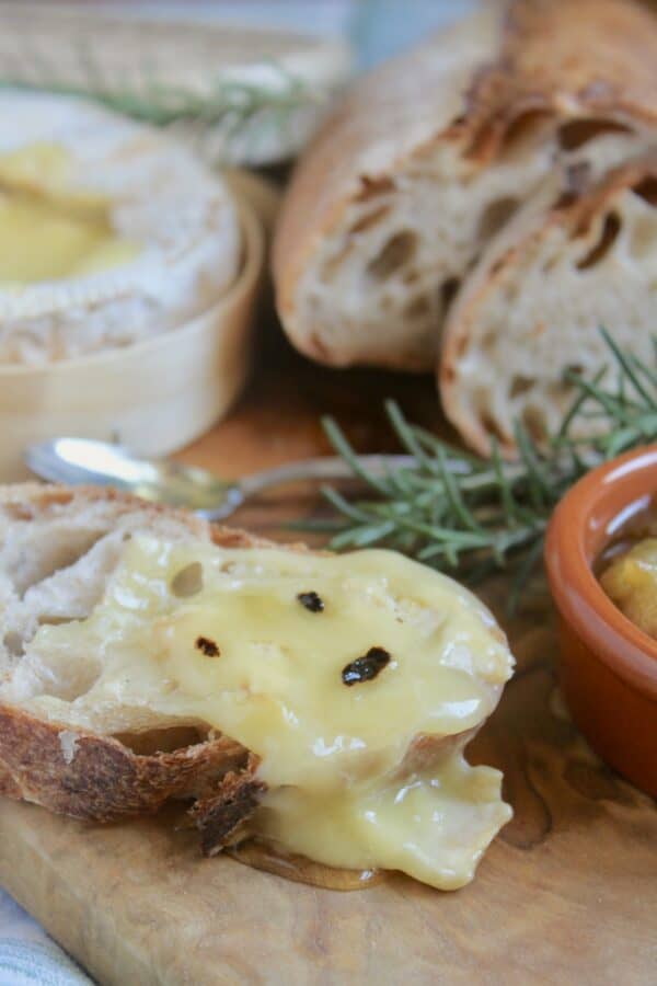 Baked Camembert with Truffle Honey