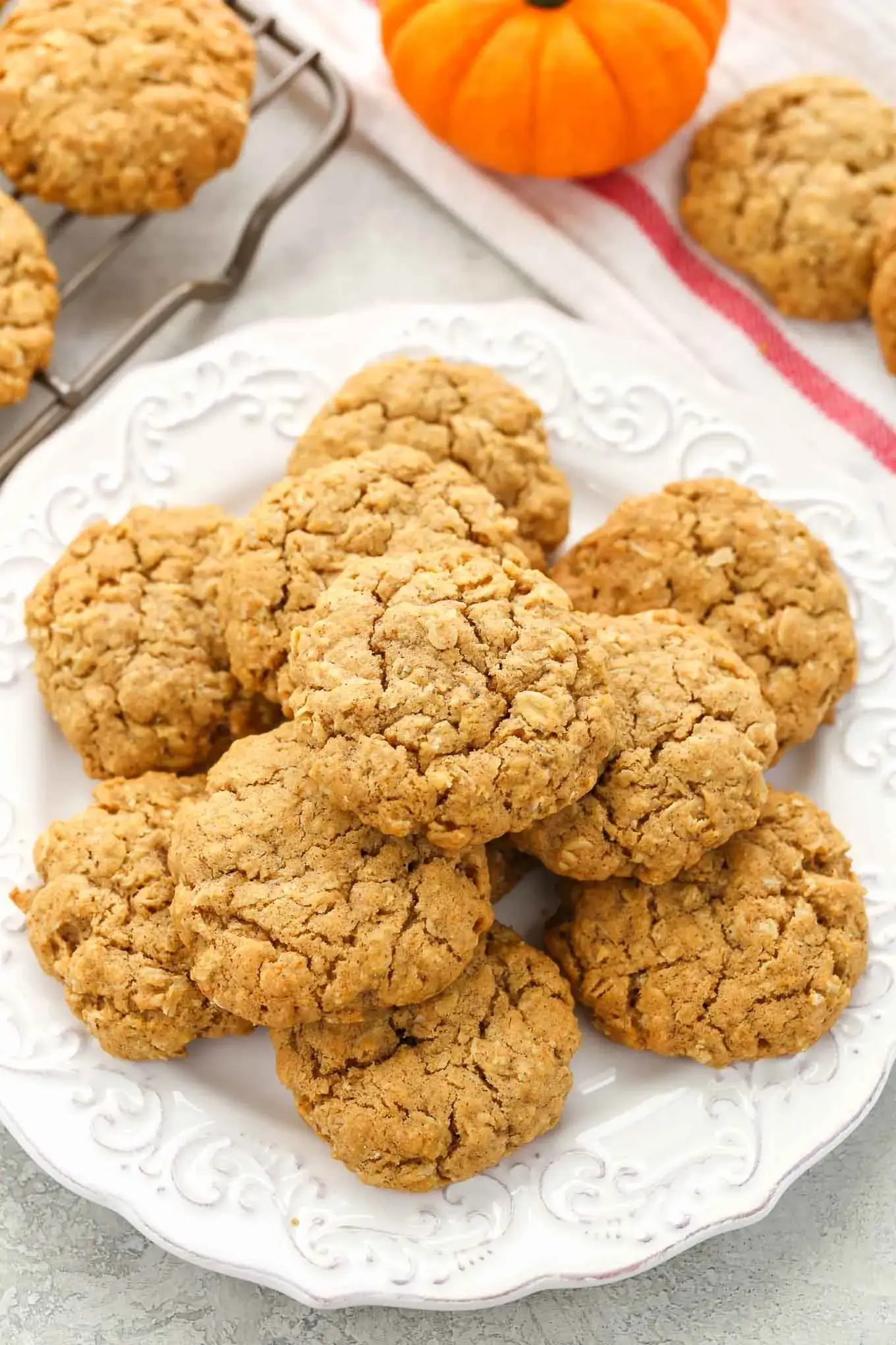 Pumpkin Oatmeal Cookies