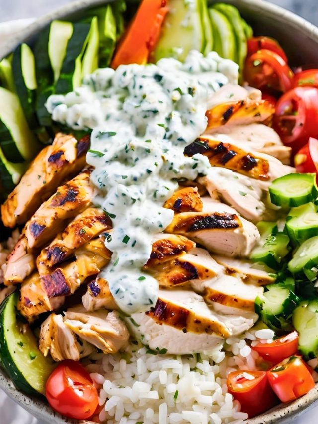 Greek Chicken Tzatziki Bowls