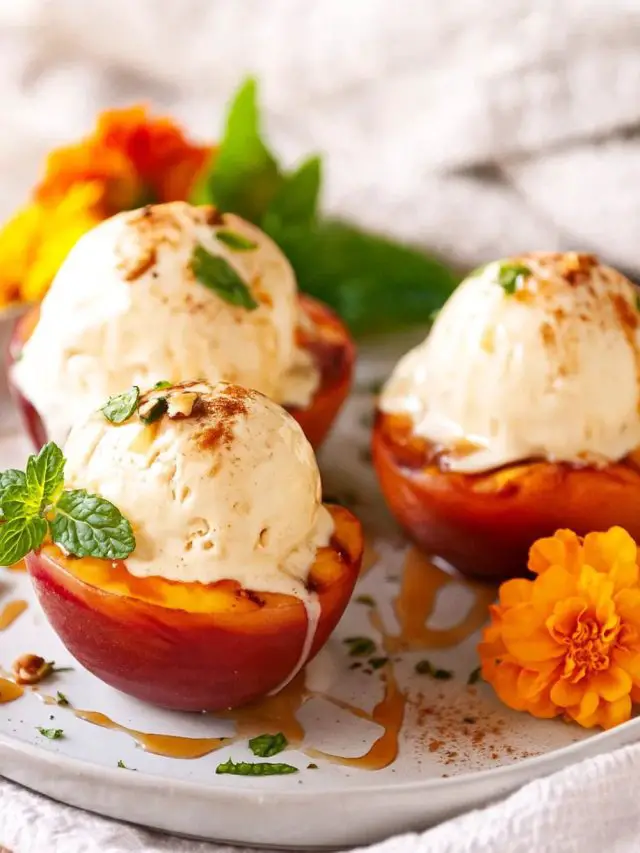 Grilled Peaches & Ice Cream