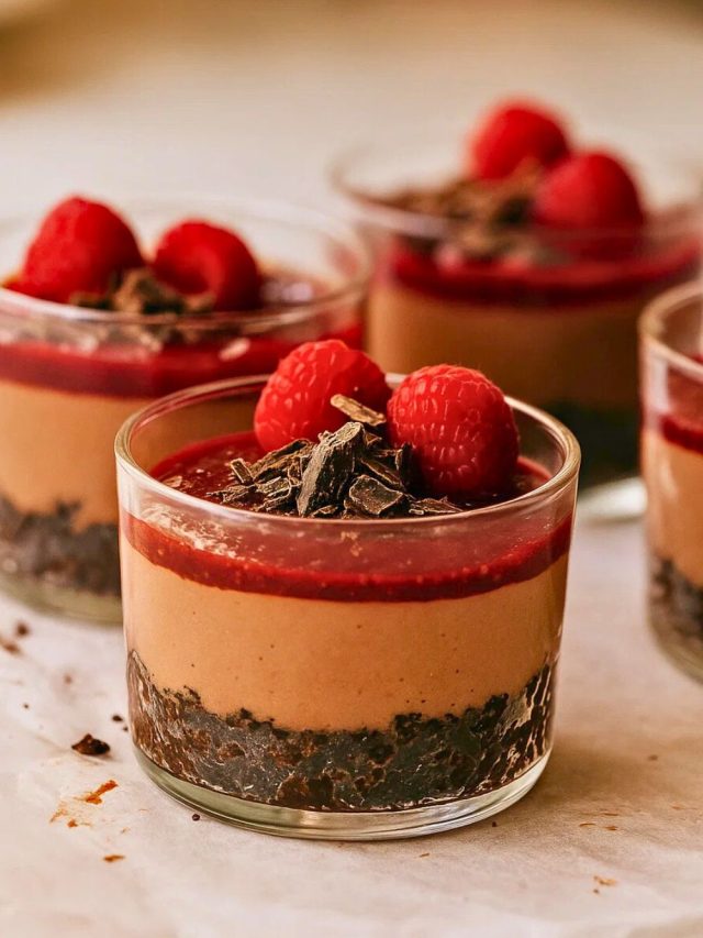 No-Bake Vegan Cheesecake Cups