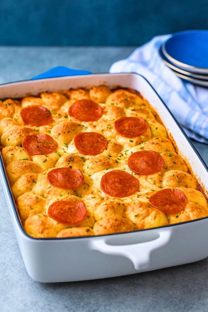 Garlic Bread Pepperoni Pizza Casserole