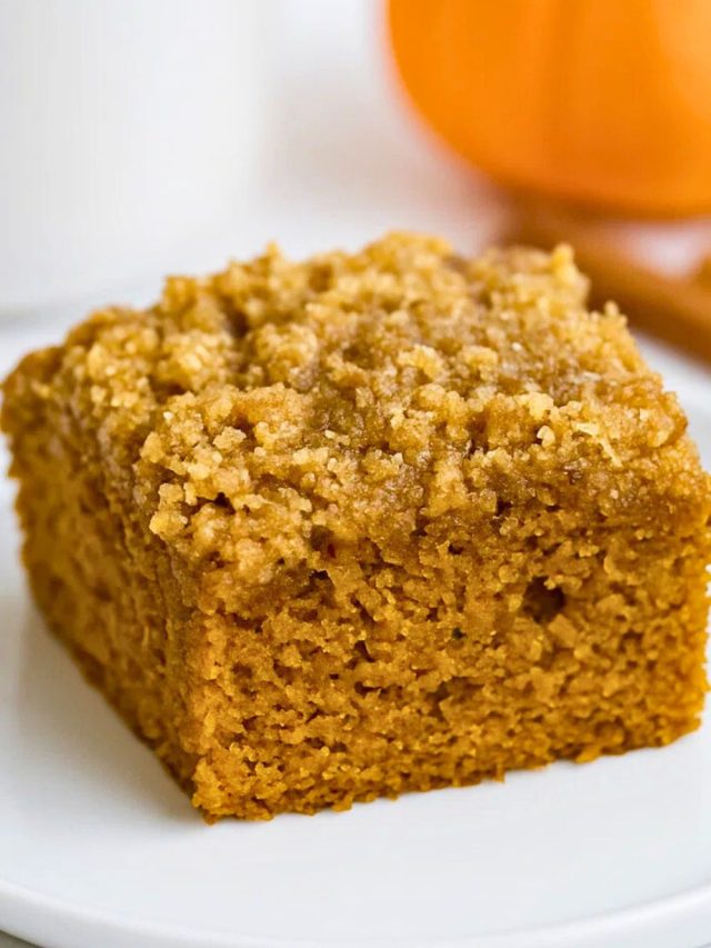 Pumpkin Spice Coffee Cake