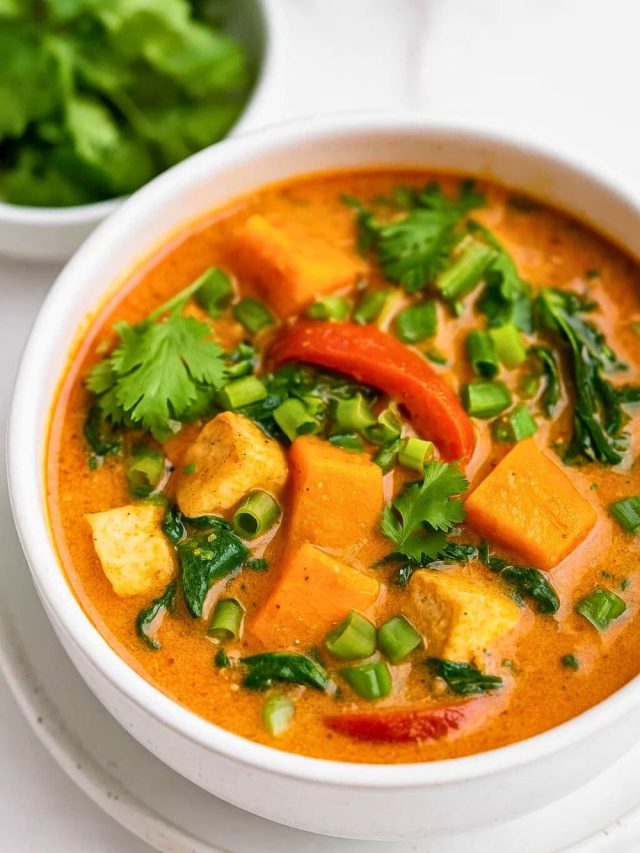 Thai Coconut Curry Soup