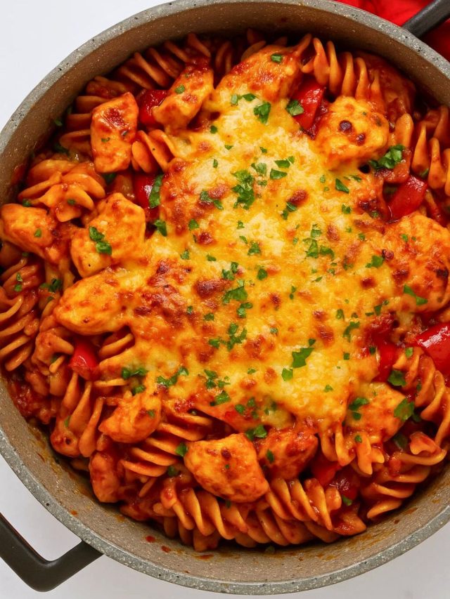 BBQ Chicken Pasta Bake