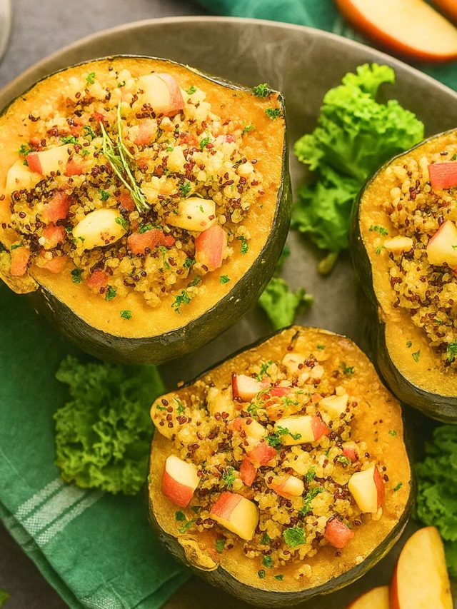 Quinoa and Apple Stuffed Acorn Squash