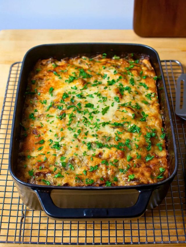 Cabbage and Mushroom Lasagna